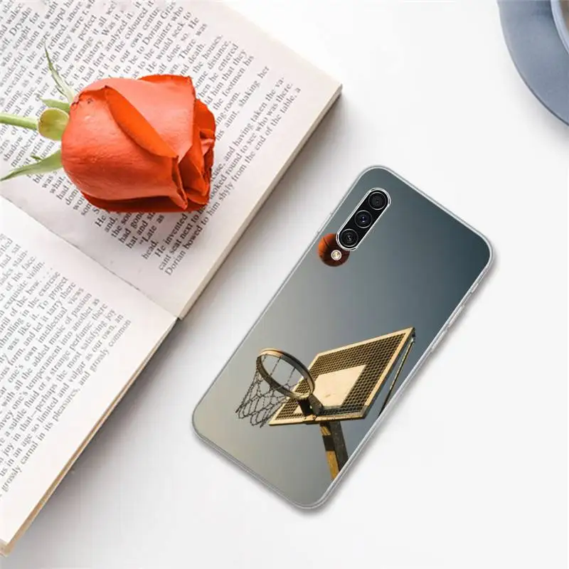 

playing basketball Phone Case For Samsung A S M Note 9 10 20 fe 21 71 30 ultra plus 5g 11 31 51 s