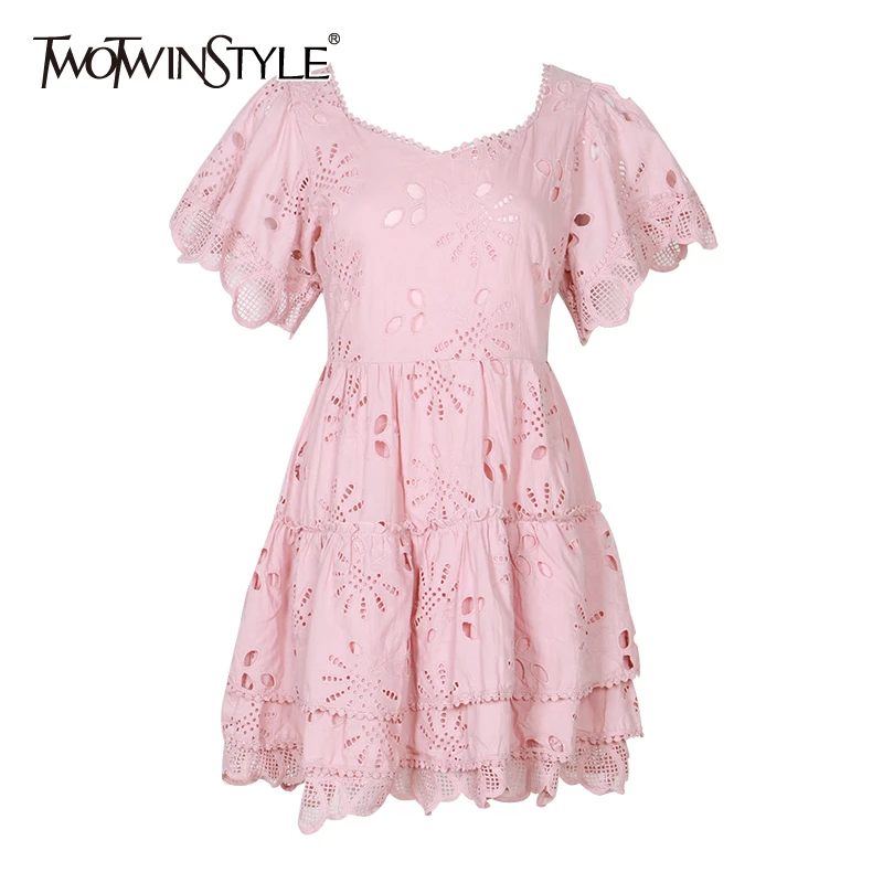 Женское ажурное мини платье TWOTWINSTYLE весеннее однотонное с квадратным вырезом