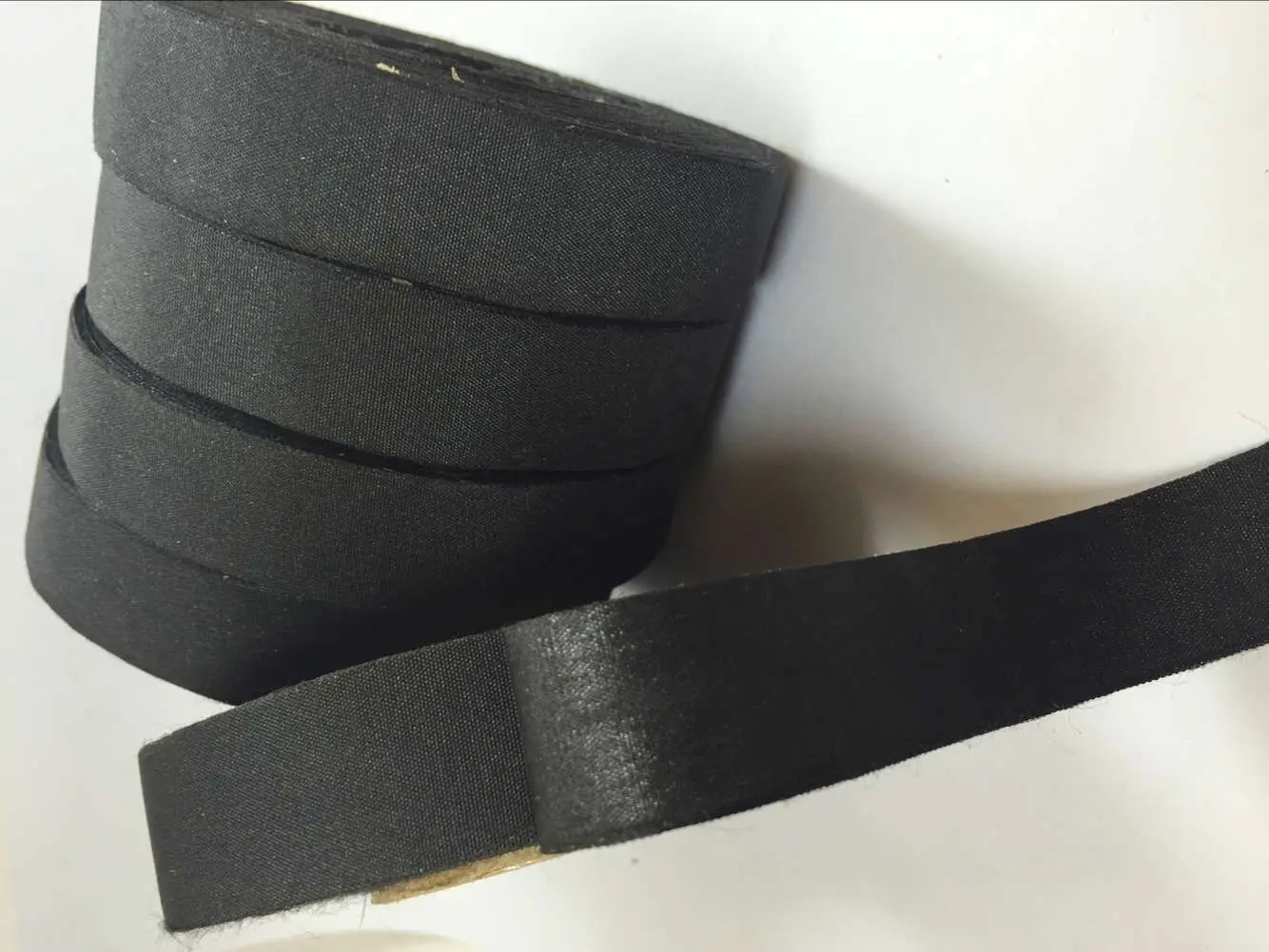 Черная термостойкая лента для электропроводки прочная клейкая фотоаппаратов 19