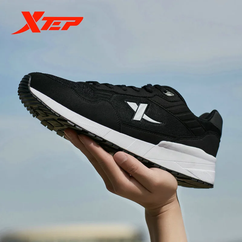 Мужская Легкая спортивная обувь Xtep Спортивная Повседневная дышащая прогулочная