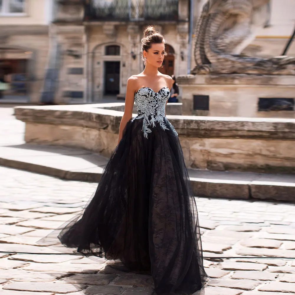 

Black Net/Tulle A-line Sweetheart Sweep/Brush Floor length Applique Open back Evening Dresses high quality Fashion sexy