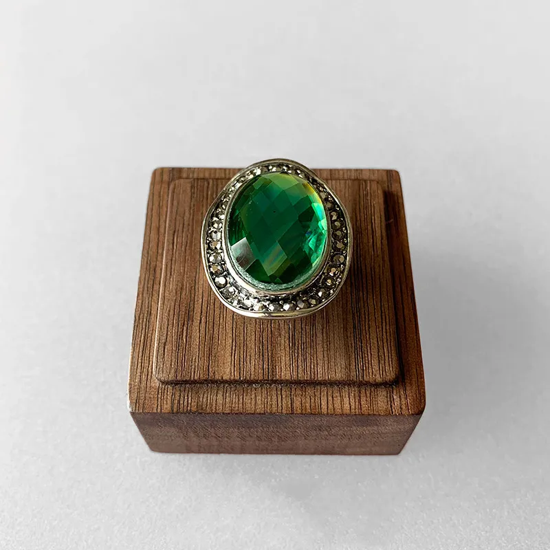 Square Black Walnut Solid Wood Ring Display Holder Ring Display Stand Jewelry Display Stand