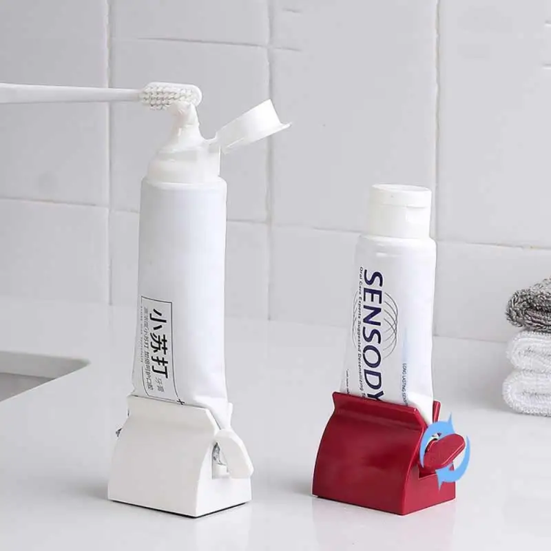 

Plastic Tube Squeezer Dispenser Hands Free Squeeze Dispenser Toothpaste Squeezer Random Portable Rolling Bathroom Accessories