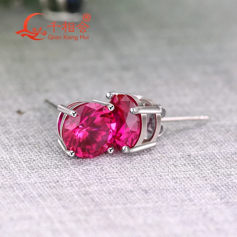 Серьги-гвоздики из серебра 925 пробы с розовым корундом круглой формы 8 мм |