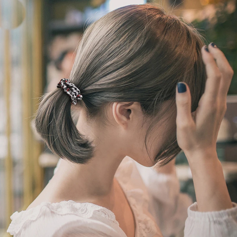 

5Pcs/Set Hair Rope Daisy Plaid Cherry Scrunchie Set Elastic Rubber Bands Hair Ring Chiffon Butterfly Strawberry Print Hair Ties