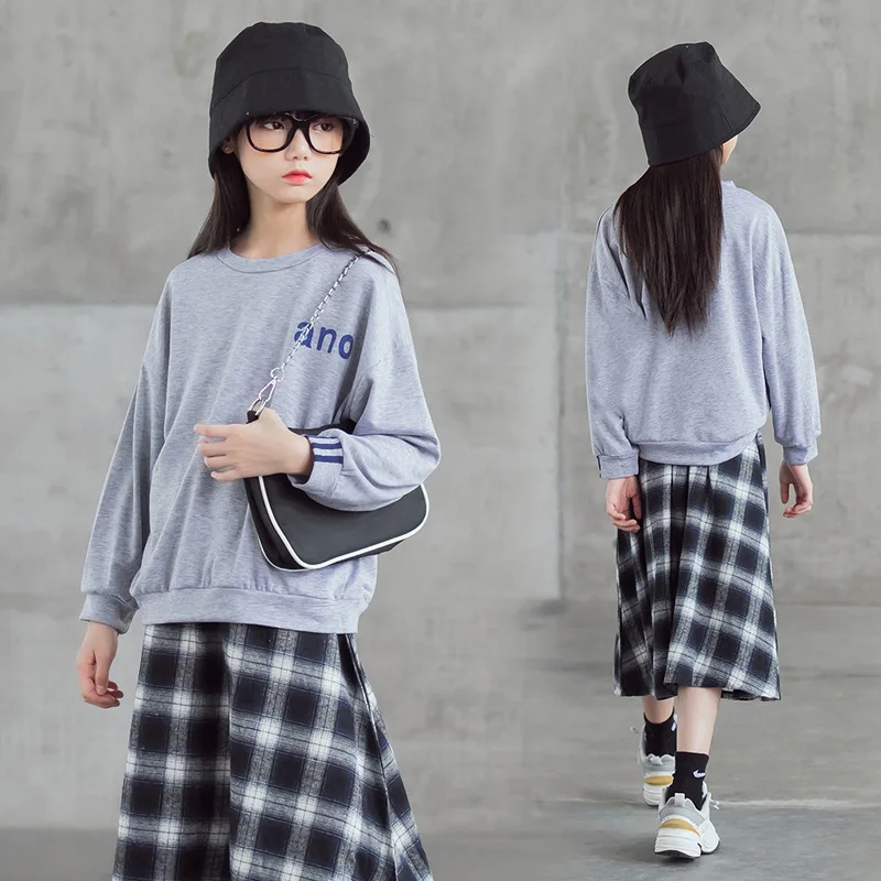 

Женский комплект 2021, Новый Модный свитшот с надписью, клетчатая юбка, костюм из 2 предметов, детский спортивный костюм, хлопковая одежда с дл...