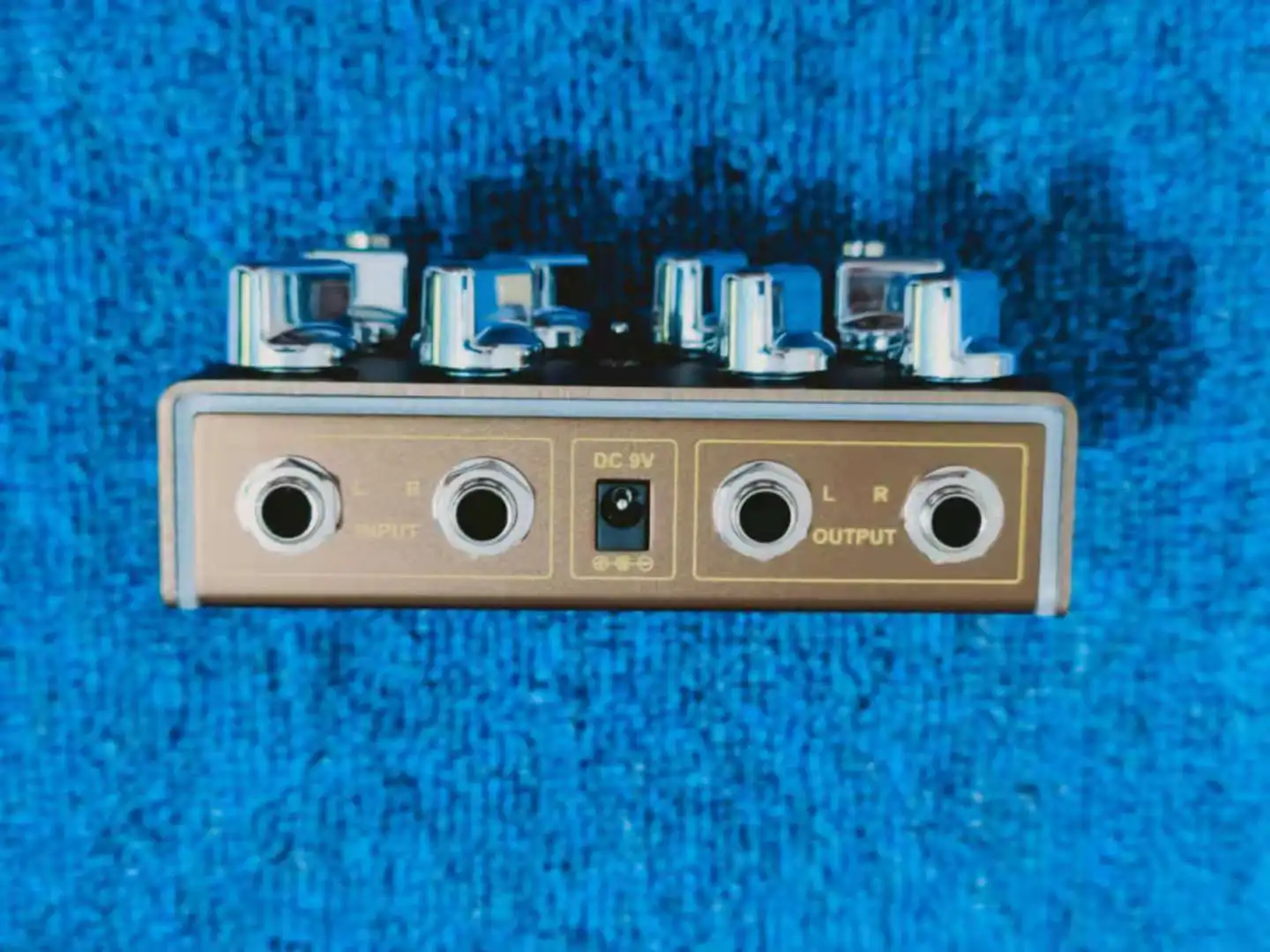 Аутентичная электронная гитара Joyo R series r-09 однокомпонентный двухканальный