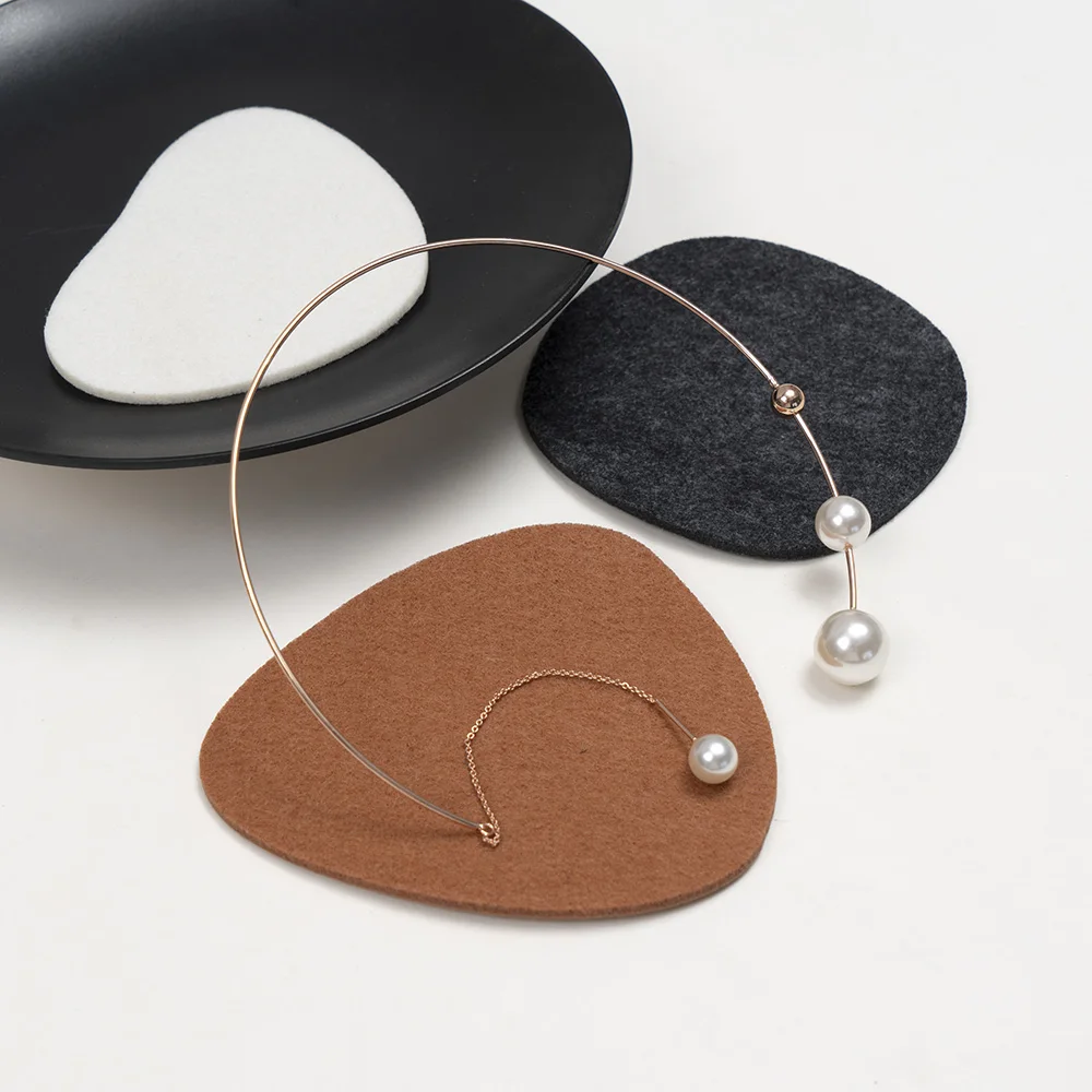 

European and American Exaggerated Simple Pearl Tassel Necklace Fashion Trend Niche Design Temperament Versatile Collar Gothic