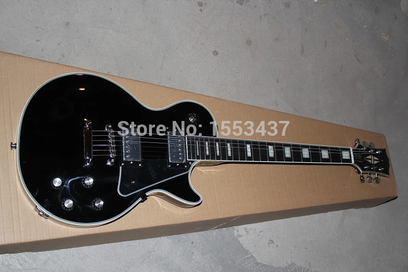 

Free shipping 2015 new Guitar LP Custom Ebony fingerboard Electric guitar with black guard tuning keys electric guitar 1112