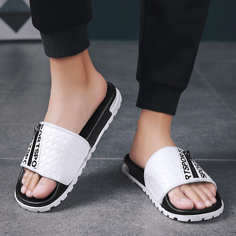 

CYYTL Summer Men's Slippers Home Bathroom Non-slip Indoor Slides Blue Light Symphony Air Cushion Beach Water Shoes Sandals