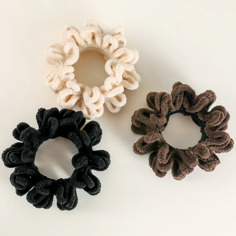 

South Korea Limited New Hair Ring Autumn Bath Flower Plush Net Red Wool Niche Style Tie Hair Rubber Band Ball Hair Ring Jewelry