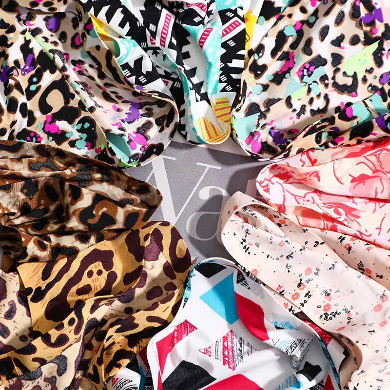 Качественные шелковые сексуальные женские стринги с леопардовым принтом