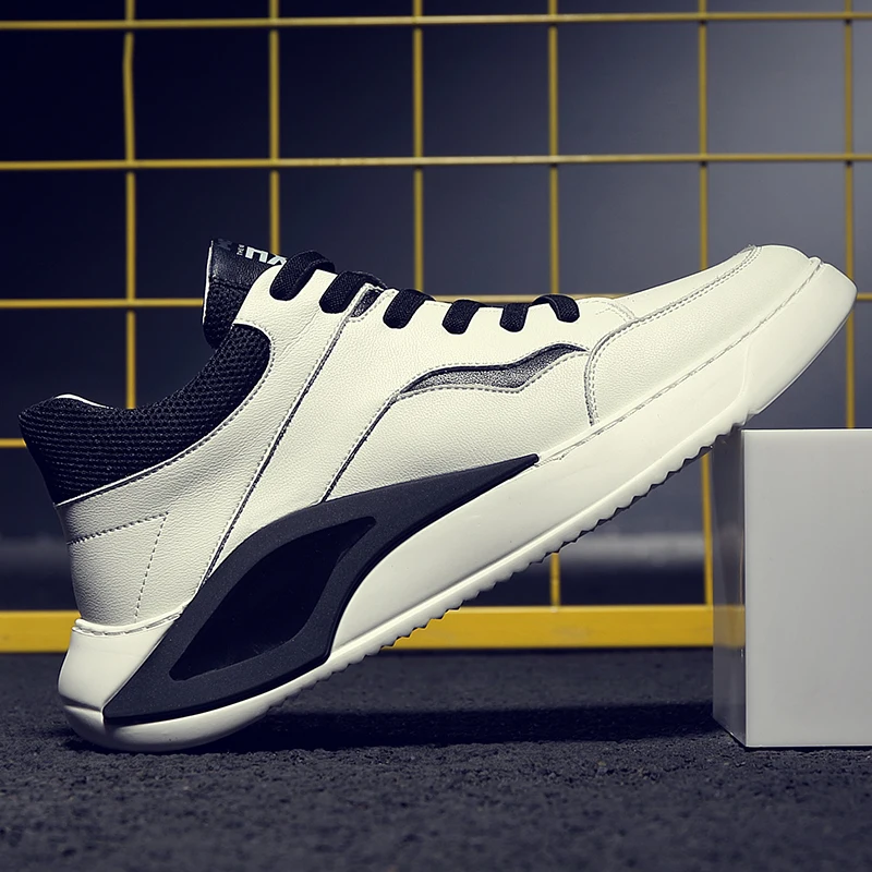 Harga Sepatu Pria Kulit Mewah Baru Sepatu Flat Kasual Pria Hitam Putih Sneakers Kasual Desainer Untuk Pria Sepatu Jalan Pria Nyaman