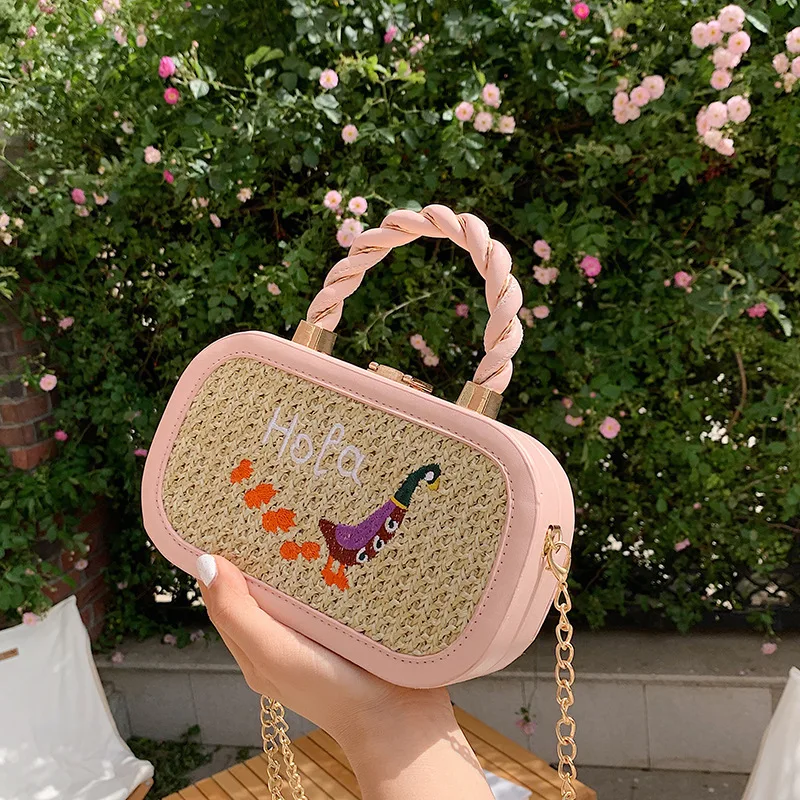 

Women Cartoon Embroidery Handbags New Straw Knitting Messenger Bags For Female Kawai Baguette Purses Ladies Brand Shoulder Flaps