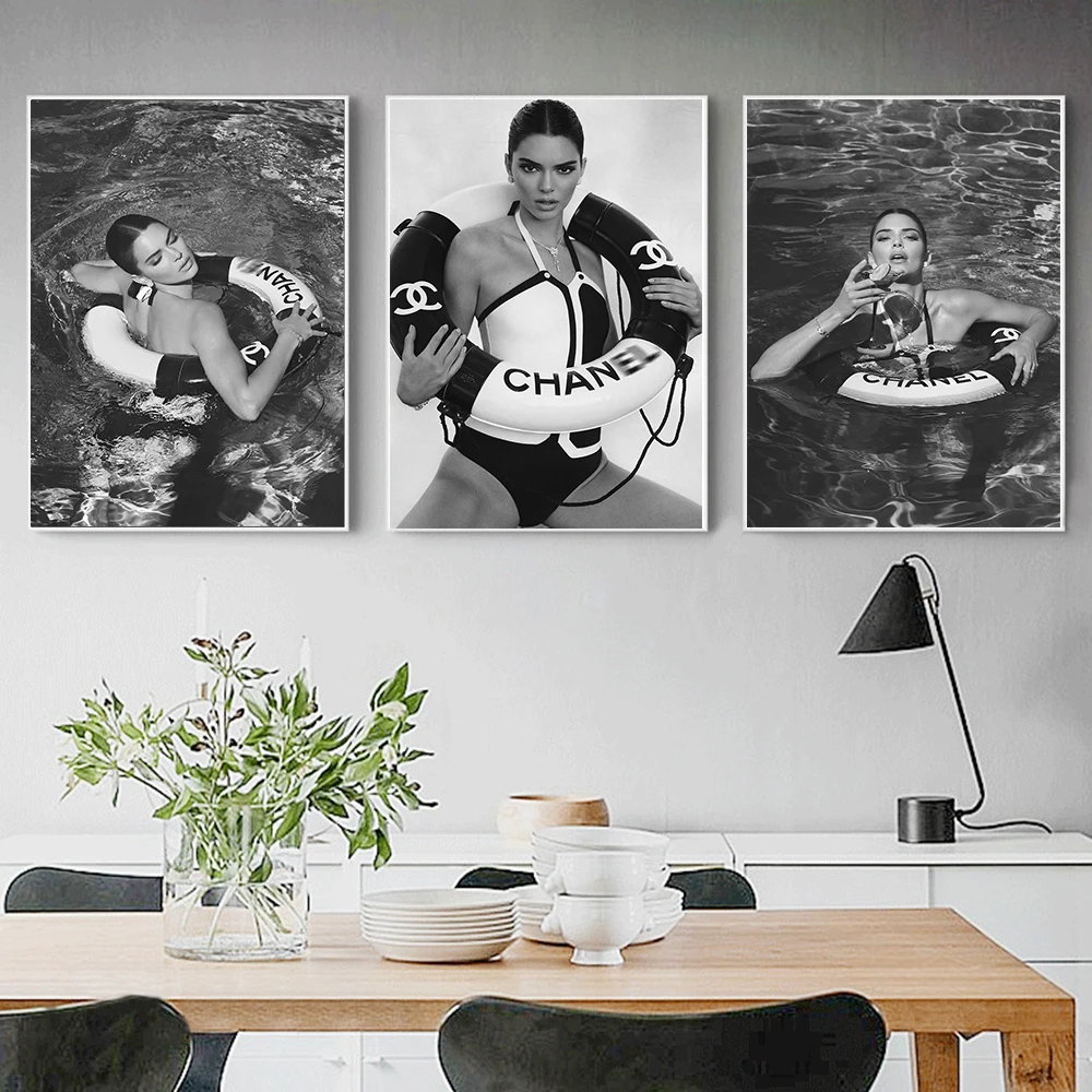 

Black White Luxury Fashion Poster Vogue Star Swimming Canvas Painting Prints Wall Art Pictures Decoration Living Room Home Decor