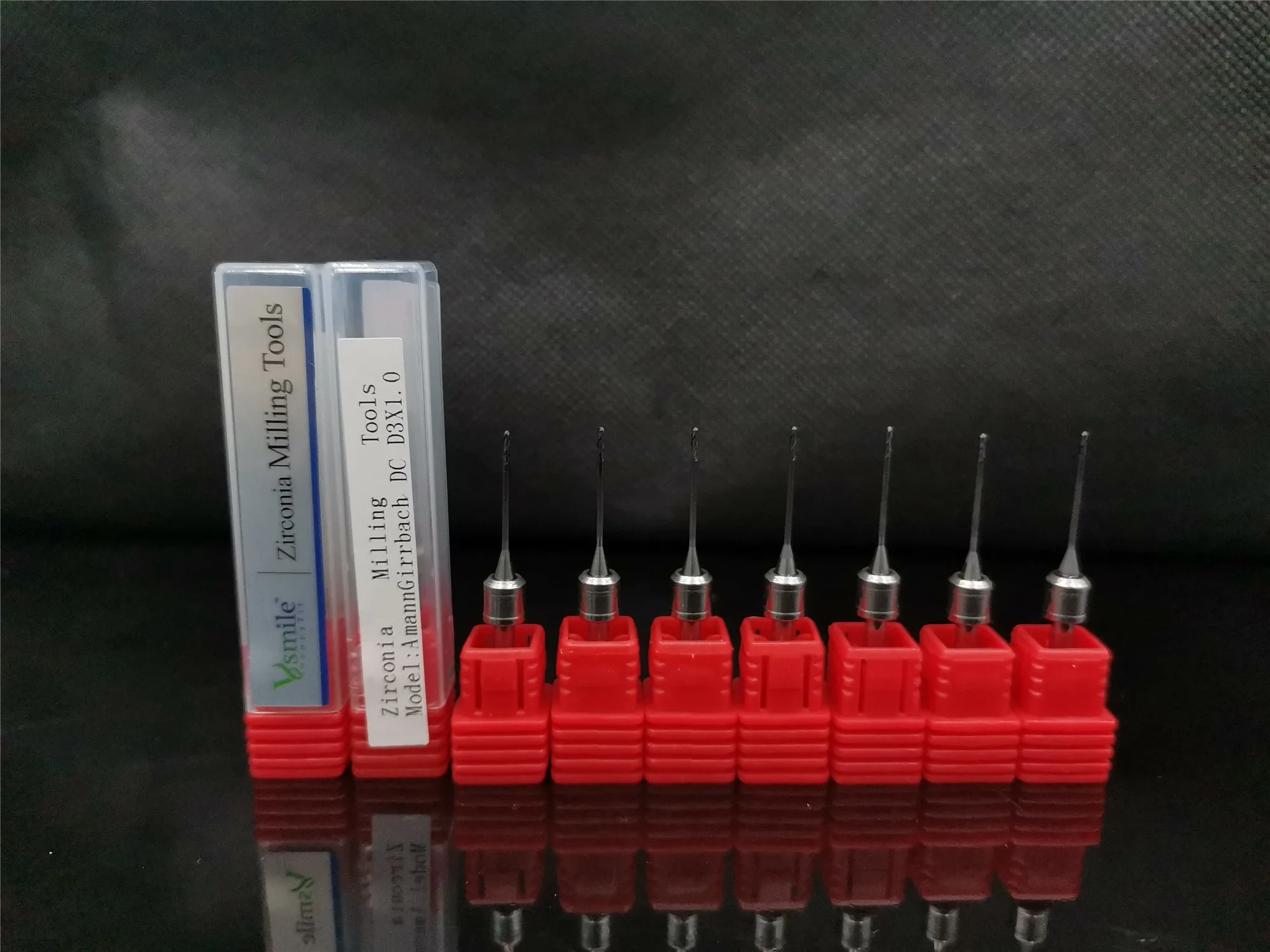 

Aman Girrbach Com milling bur for milling dental zirconia block M