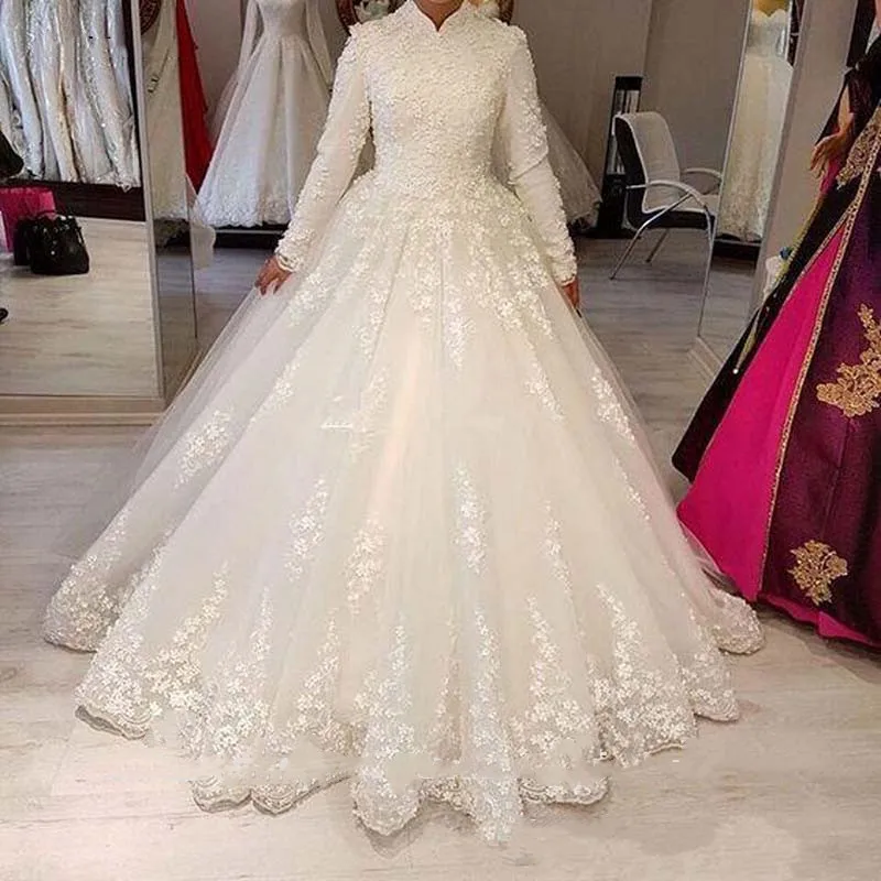 

Muslim Wedding Dresses With High Neck Appliques Lace Long Sleeves Arabic Women Bridal Gowns Vintage Dubai Wedding Vestidos