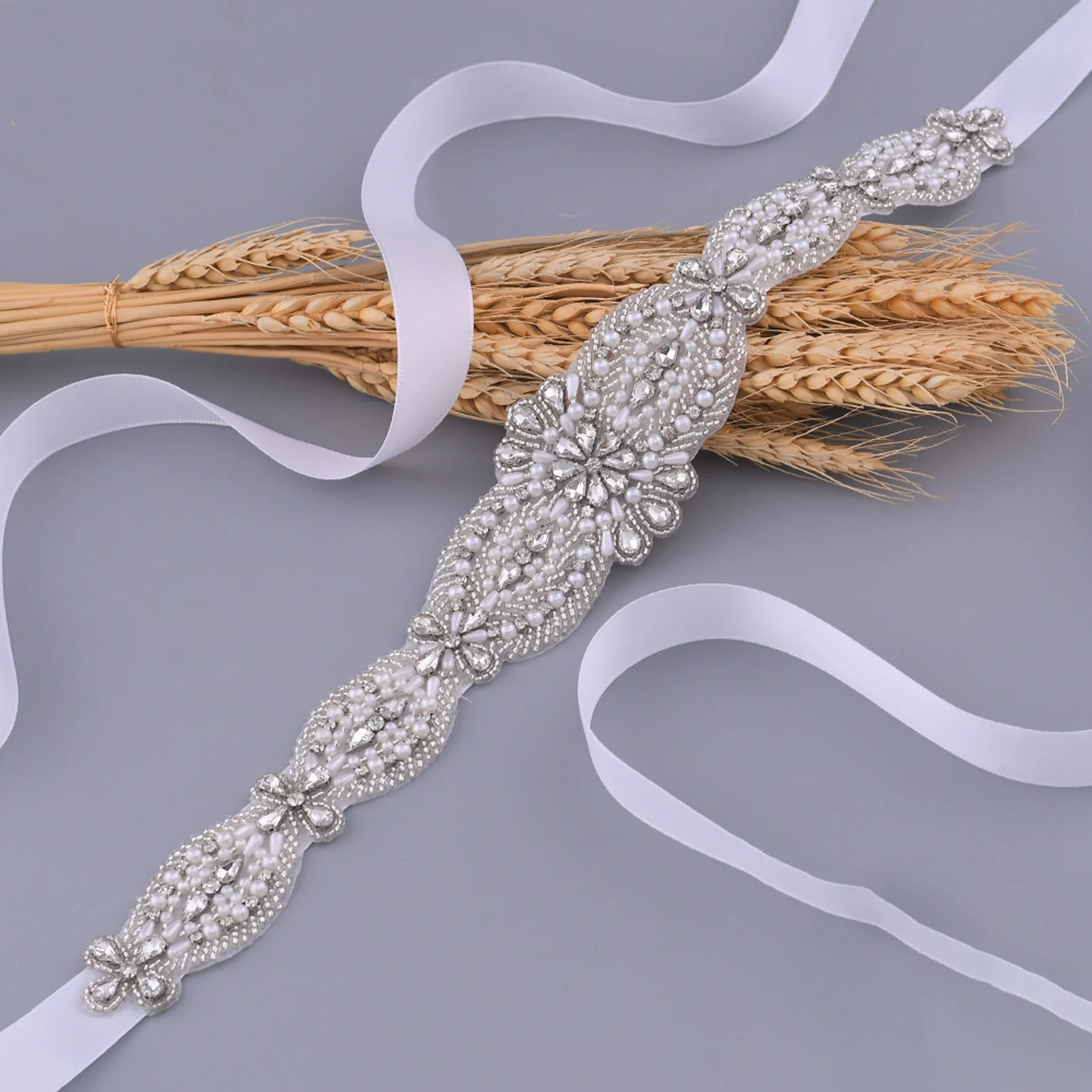 

Handmade Wedding Belt Silver Rhinestones Gown Clear Crystal Bridal Sash Pearls Bridal Flower Belt For Wedding Dress Belt