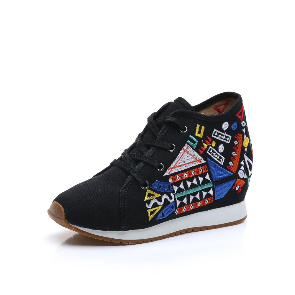 

Spring and Autumn New Hidden Height High Heel Travel All-Matching Teenage Leisure Embroidered Cotton Shoes Women's Shoes