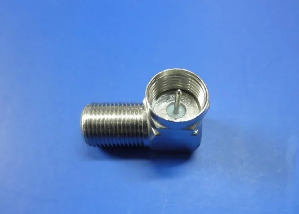 

100 шт. 90-градусный коаксиальный ТВ-коннектор, штекер F к гнездовому разъему F, прямоугольный адаптер типа F