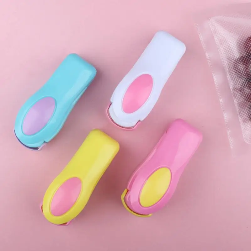 Mini Portable Food Sealer Snack Bag Clip Hot Sealer Candy Blend Color Home Kitchen Store Electric Appliances Tools Small Items