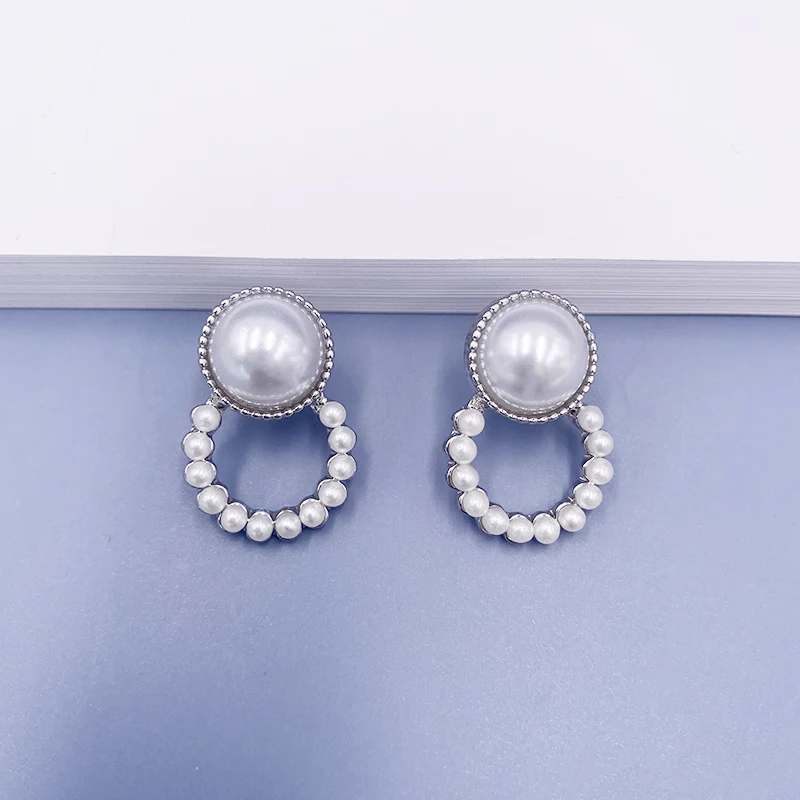 

Korea Japan Round Imitation Pearl Earrings Gold Color Metal Multilayers Pearl Hanging Dangle Earrings for Women Elegant Gift