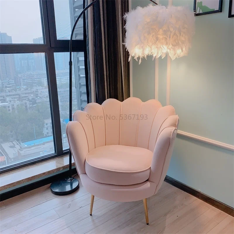 Роскошный светлый диван постмодерн лаконичный дизайн Северной Европы для