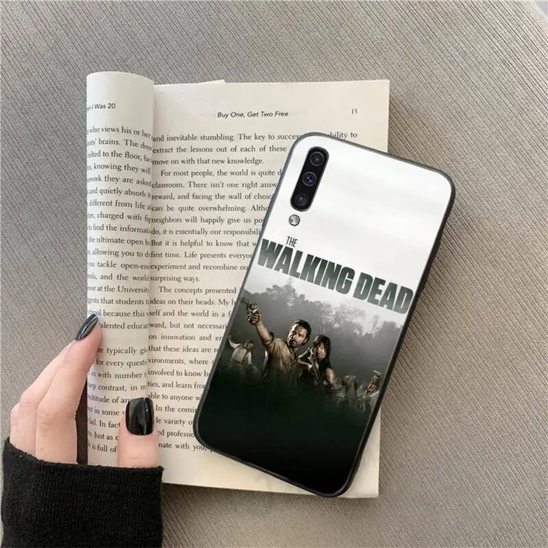 

American TV show the walking dead Phone Case For Samsung galaxy S 9 10 20 A 10 21 30 31 40 50 51 71 s note 20 j 4 2018 plus