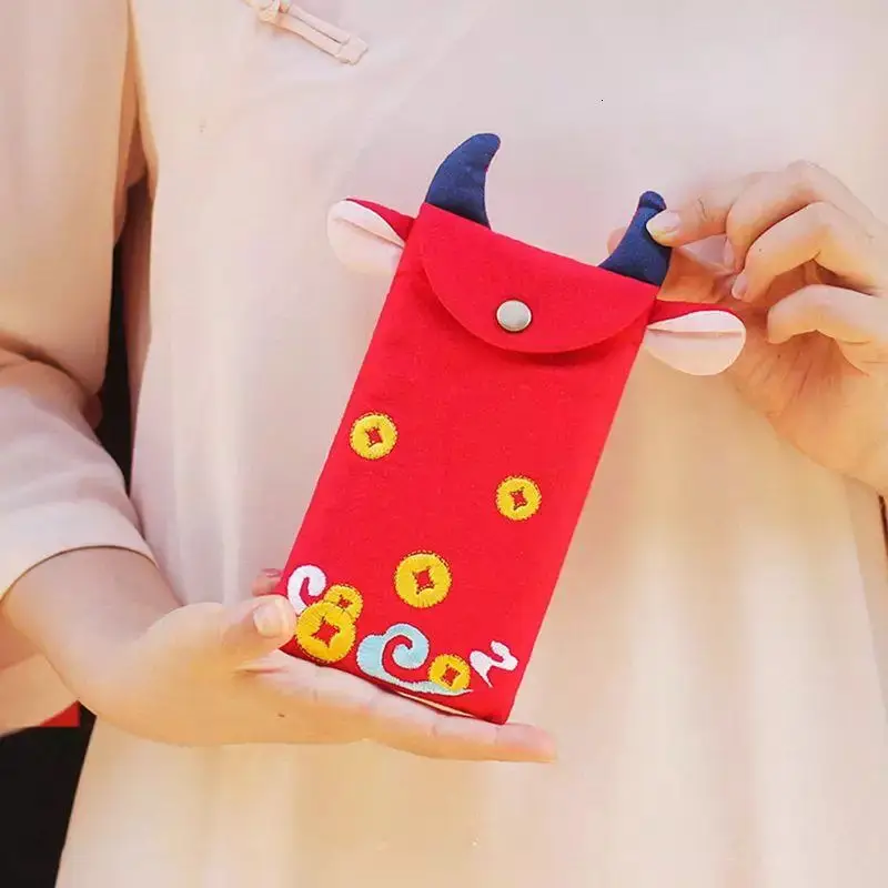 Chinese Embroidered Bull-Shaped Red Envelope Creative Hongbao New Year Spring Festival Birthday Marry Gift 2Pcs | Дом и сад