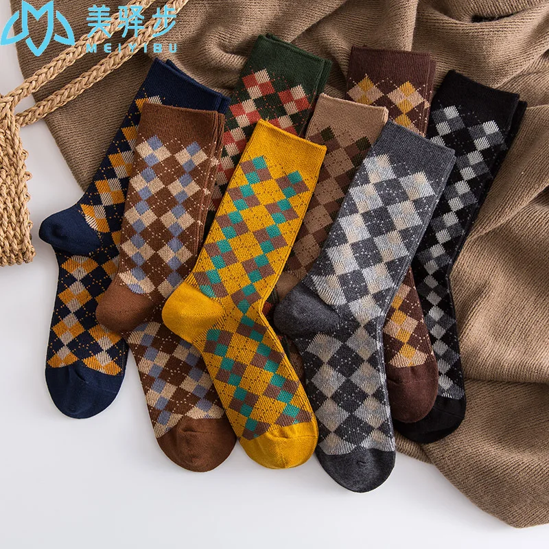 Winter Girl Socks Wholesale 8 PAIRS PER SET Female Socks Art RETRO Crew Cotton Socks