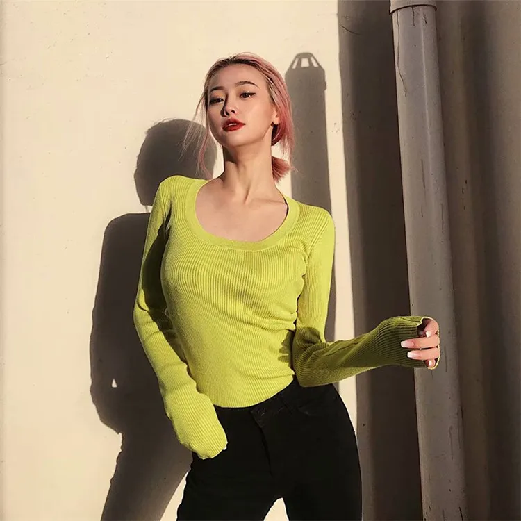 

Women knited long sleeve pullover sweater