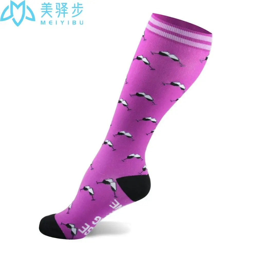 

100 Pairs Per Set Compression Women Men Stockings Popular Love Pattern Stripe Compress Socks Running Sports Elastic Pressure