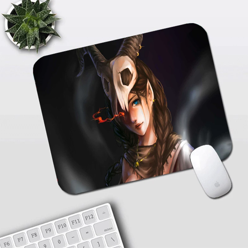 

MRGLZY Electronic Sports Game Small Mouse Pad Computer Pad Cartoon Cute LOL Special Non-slip Table Mat Notebook Keyboard Pad