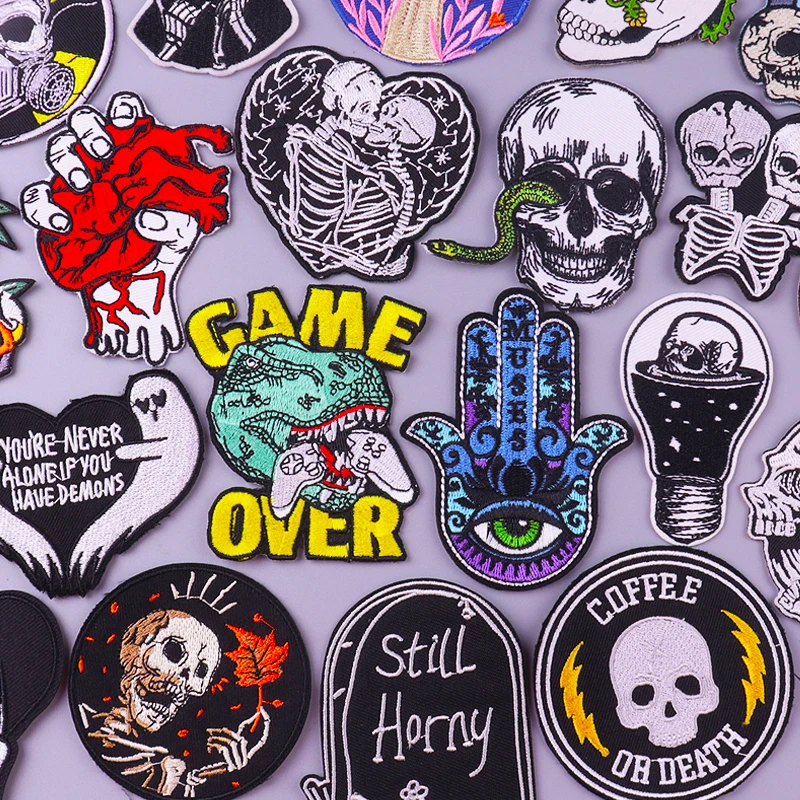 

Hippie Skull Embroideried Patches For Clothing DIY Iron On Patches On Clothes Punk Heart Stripes Fusible Patch Dinosaur Badges