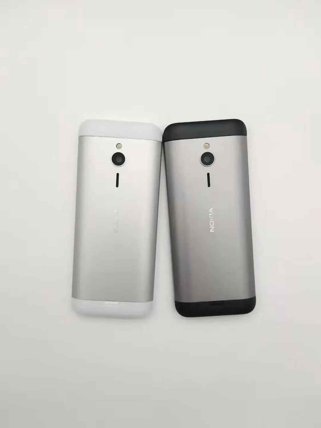 230 Nokia 230 разблокированный GSM 2,8 дюймов две sim-карты и одна карта 2MP QWERTY клавиатура английский Восстановленный мобильный телефон