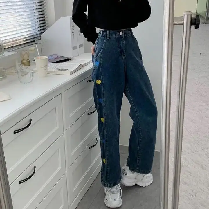 

Love embroidery jeans women's straight tube 2021 new spring high waist loose Korean version slim and versatile wide leg pants