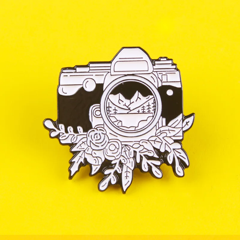 Prajna Pink/black and white camera Pins Badges for Clothes on Backpack Zinc Alloy Cartoon Metal pink backpack Pin Badge | Дом и сад