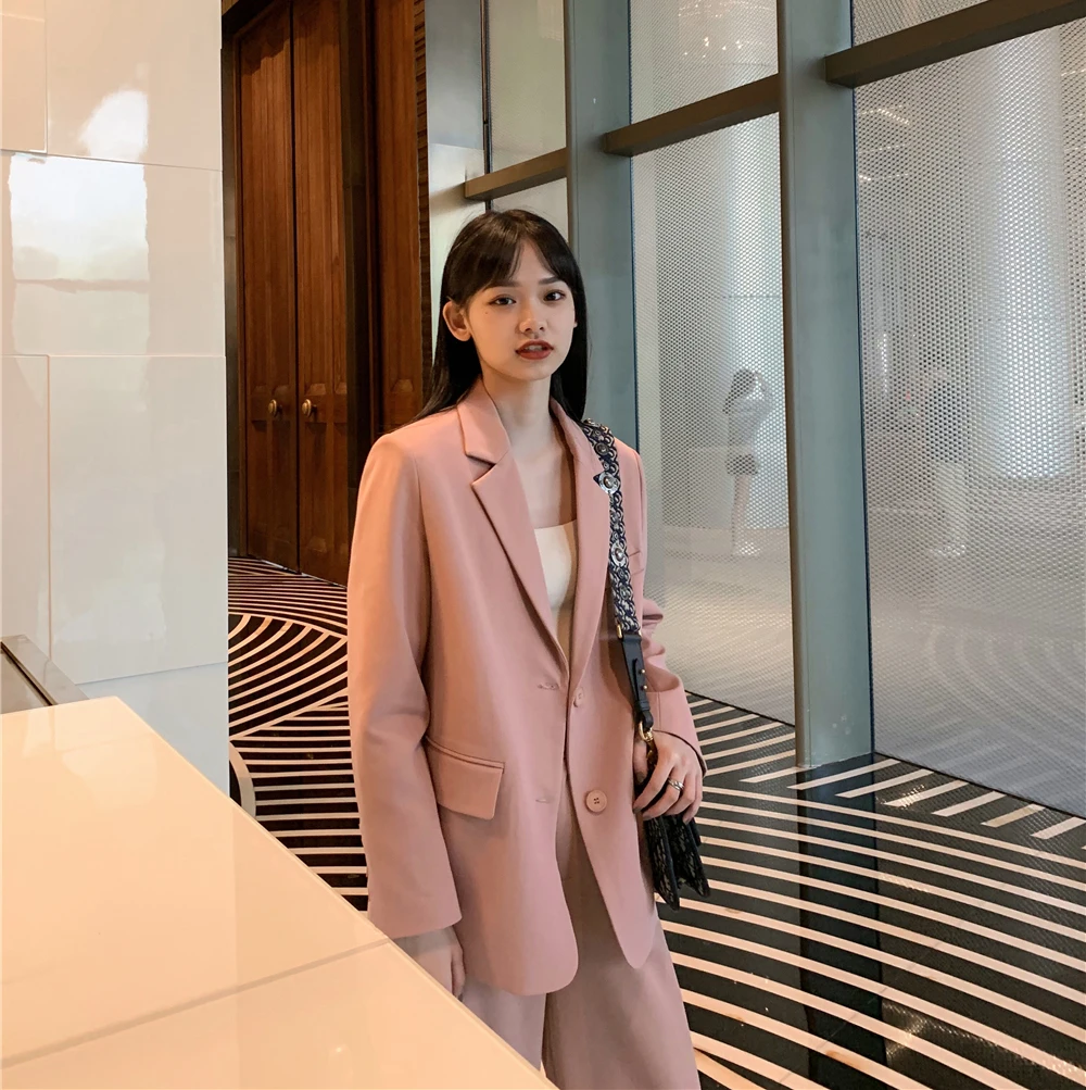 Модный женский брючный костюм с зубчатым блейзером куртка и брюки высокой талией