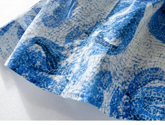 

2020 New Summer Women V-neck Mini Dress Puff Sleeve Slim Waist Print Short Dresses Casual Beach Sundress