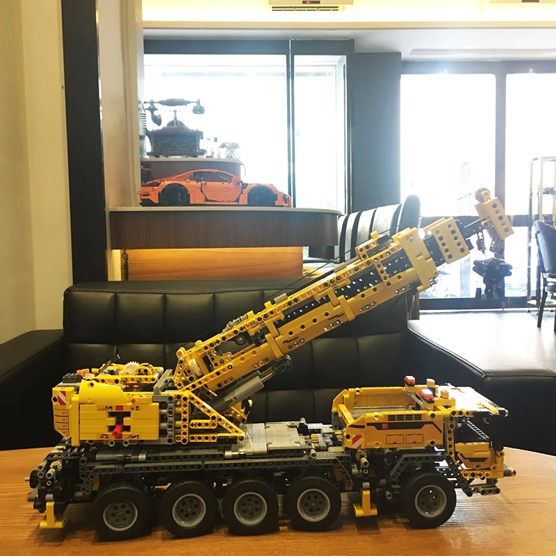 В наличии 20004 молд King 13107 высокотехнологичная серия мотор мощный мобильный кран Mk