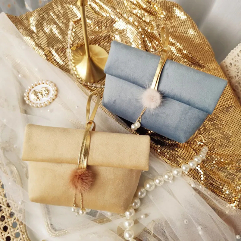 

1PC Velvet/PU Candy Box Portable Folding Lipstick Gift Box Wedding Christmas Party Jewelry Packaging Pouch