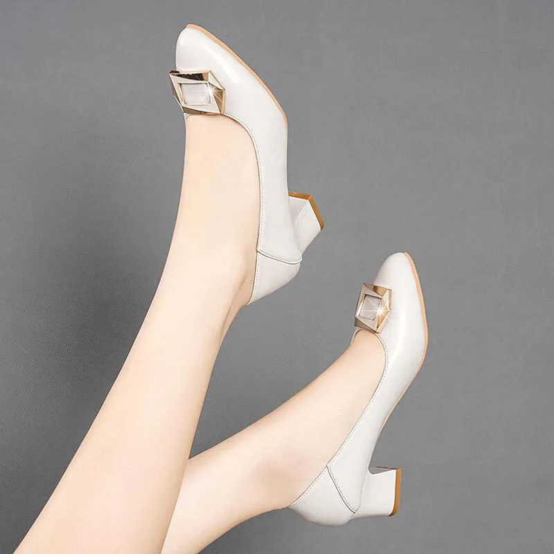 Туфли лодочки женские на среднем массивном каблуке с острым носком|Женские