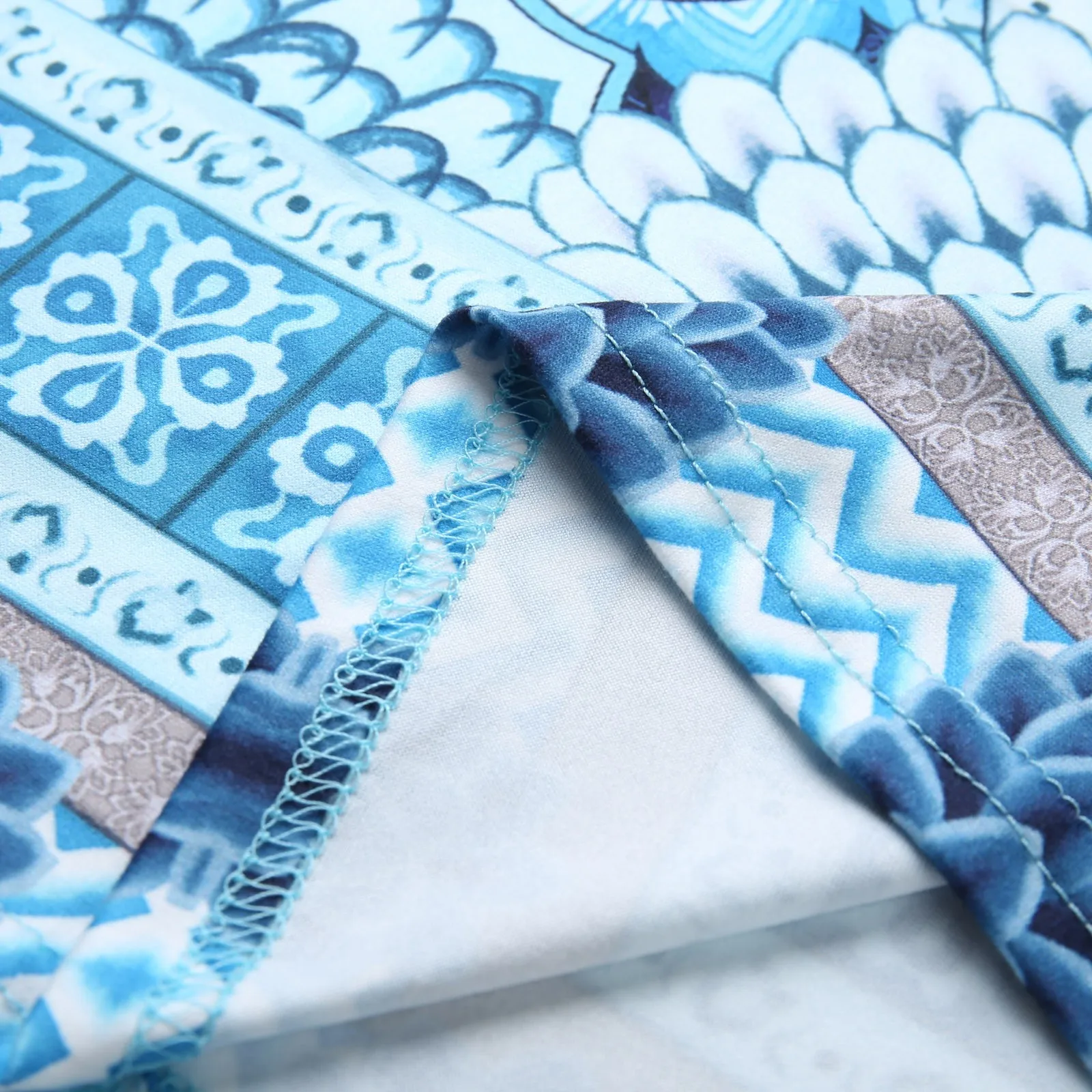 

Ladies Summer Mini Dress Retro Fashion Metal Halter Neck Bohemian Print Sleeveless Dress Ladies Dress