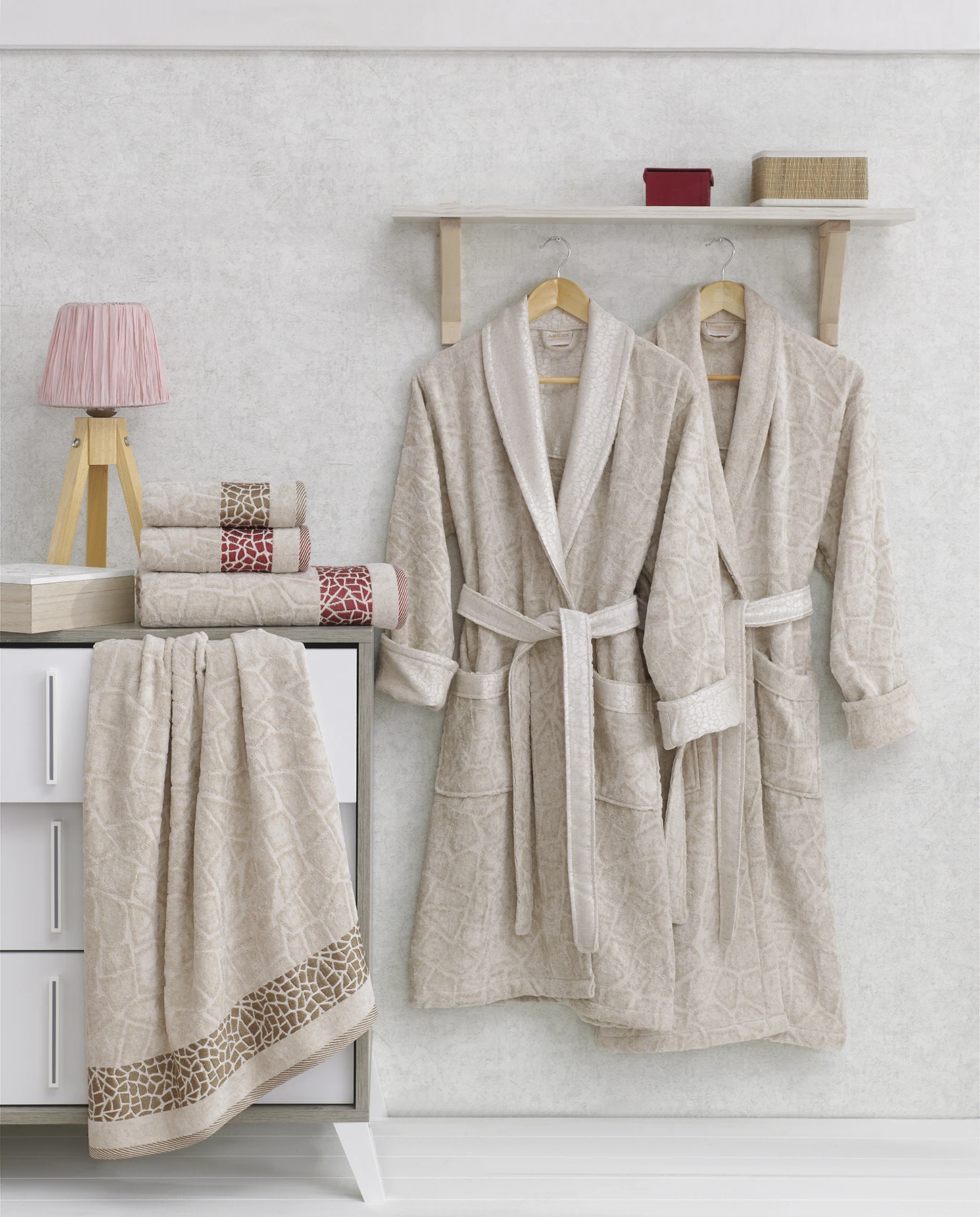 

MSSE NATURAL ORGANIC 6 PIECE BATHROBES SET