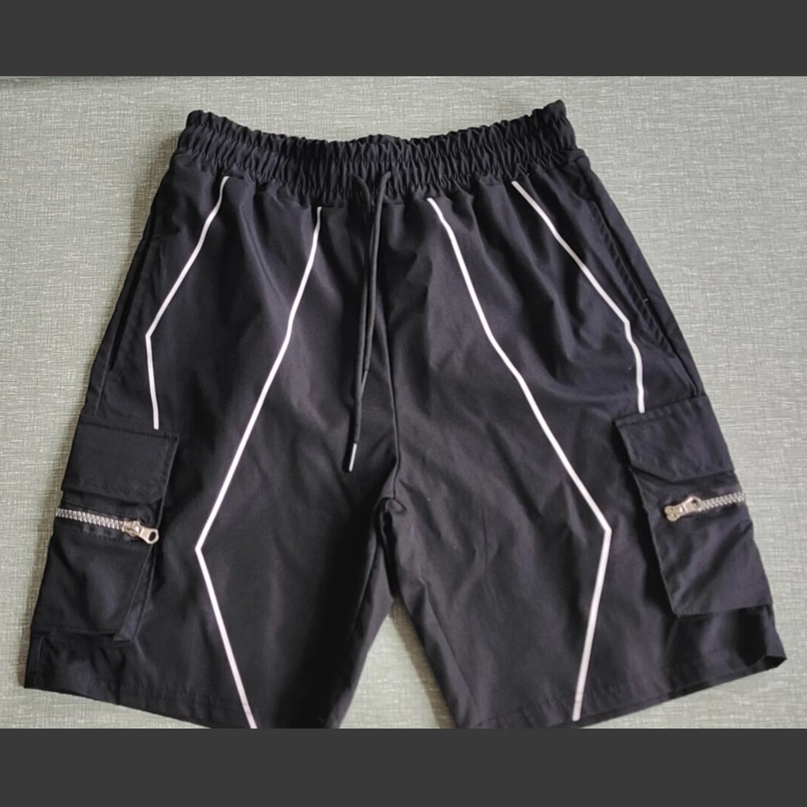 

Mens Sports Cargo Shorts Reflective Lines Plus Size Board Short Male Summer Basketball Shorts For Men M-3xl