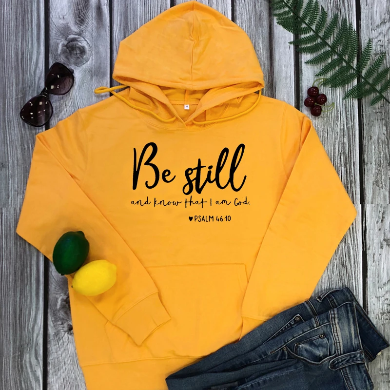 

Пуловер женский флисовый с надписью «Я Бог»