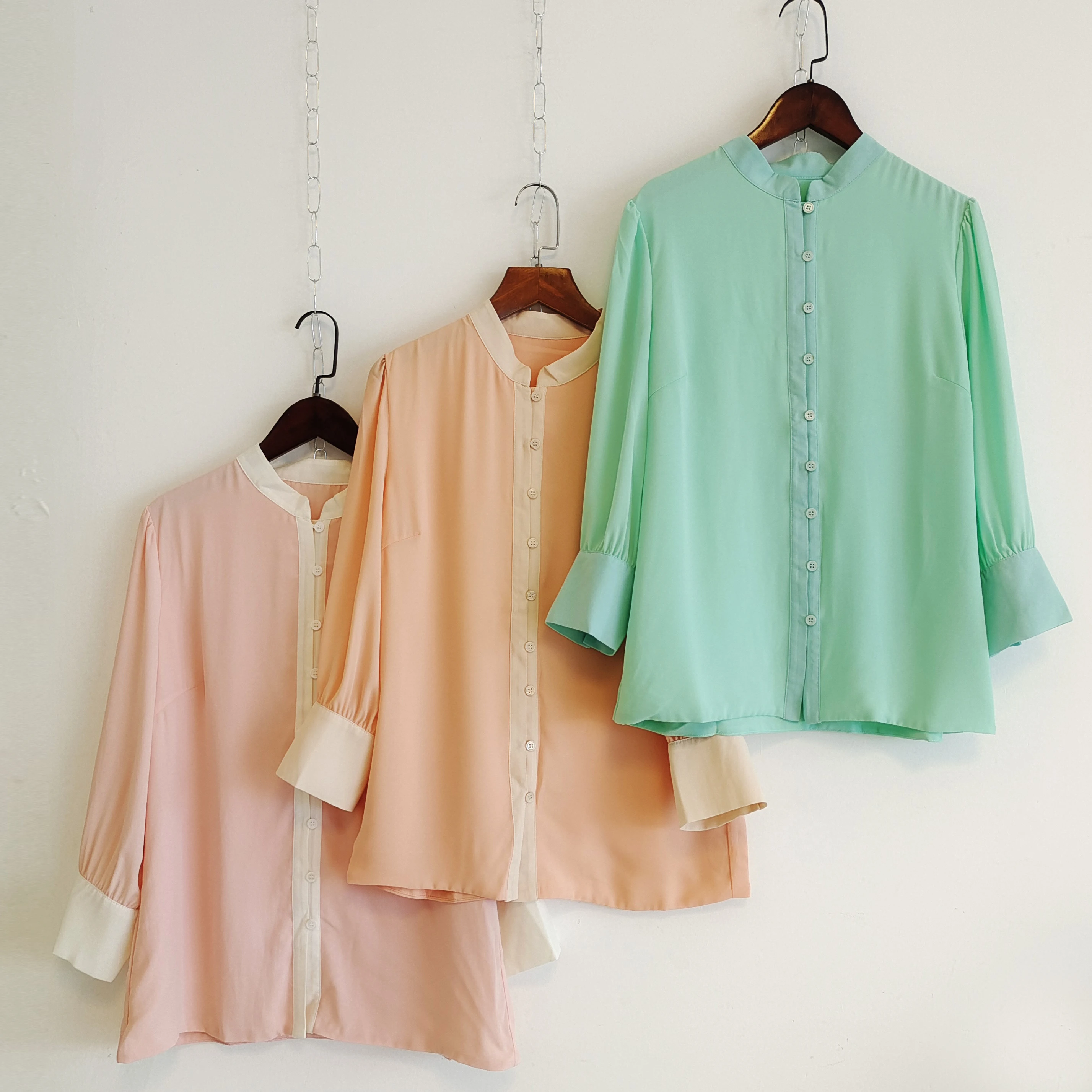 

AELESEEN Офисная Женская летняя блузка 2022 Классическая однотонная зеленая розовая элегантная вечерние рубашки для отдыха