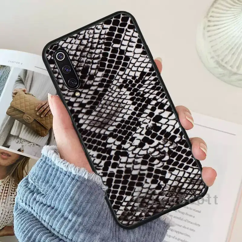 

Snake skin Luxury sexy Phone Cases For Xiaomi Redmi 7 9t 9se k20 mi8 max3 lite 9 note 8 9s 10 pro