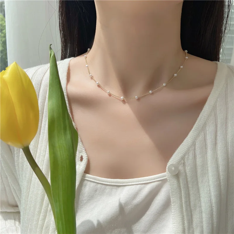 

2021 Retro Chain Vintage Gold Necklace For Women Pendant Fashion Layered Butterfly Pearl Moon Heart Chocker Jewelry Sets
