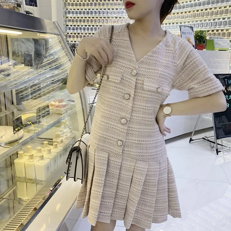 2020 летнее Плиссированное короткое платье без рукавов женское с коротким рукавом